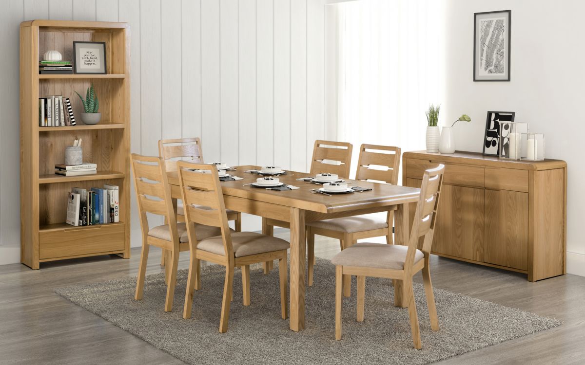 Curve Oak Natural Lacquered Extending Dining Table + 4 Chairs Set